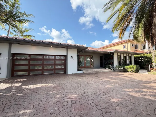4-bedroom rental at 3200 NE 165th Street, North Miami Beach