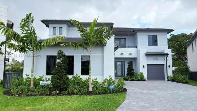 5-bedroom rental at 19708 NE 14th Avenue, Miami