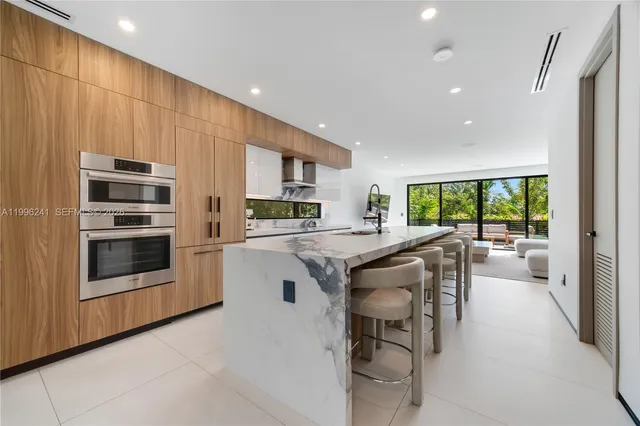 3-bedroom rental at 420 SW 15th Road #420, Miami