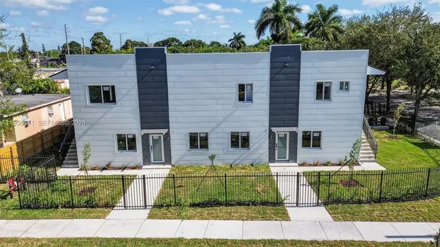 3-bedroom rental at 1515 N Redland Road #1, Florida City