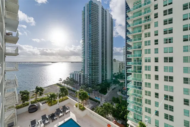 1-bedroom rental at 1200 Brickell Bay Drive #1705, Miami