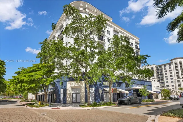 2-bedroom rental at 4220 Laguna Street #803, Coral Gables