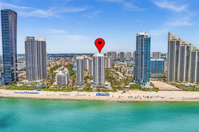 2-bedroom rental at 17375 Collins Avenue #1703, Sunny Isles Beach