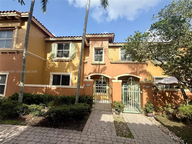 3-bedroom rental at 962 SW 143rd Avenue #2207, Pembroke Pines