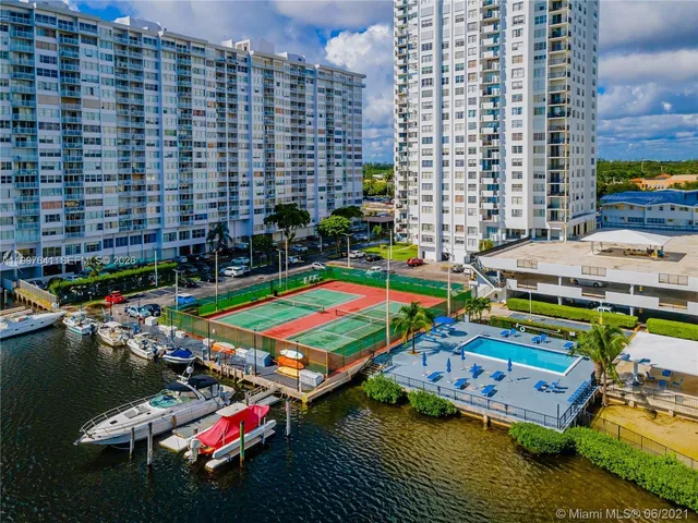 1-bedroom rental at 2750 NE 183rd Street #801, Aventura