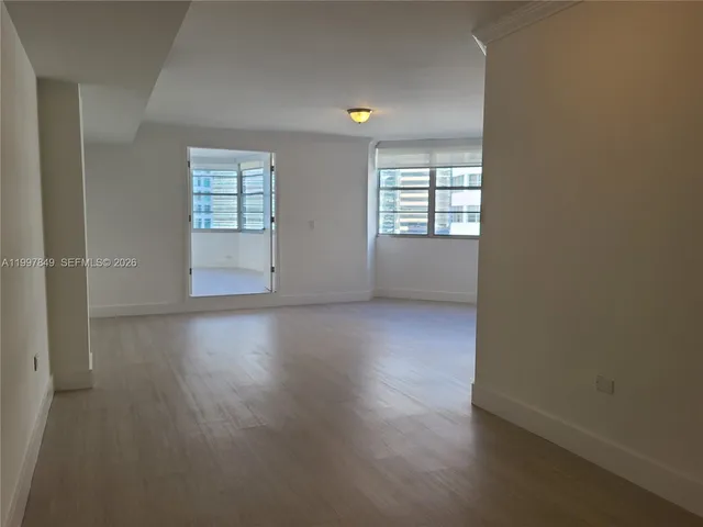 2-bedroom rental at 999 Brickell Bay Drive #1207, Miami
