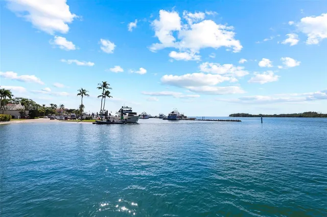 3-bedroom rental at 2211 Fisher Island Drive #3101, Miami Beach