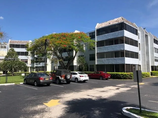 1-bedroom rental at 10854 N Kendall Drive #316, Miami