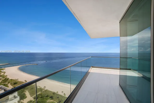 3-bedroom rental at 10203 Collins Avenue #2501, Bal Harbour
