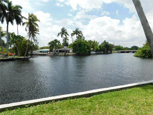 3-bedroom rental at 108 NE 30th Street, Wilton Manors