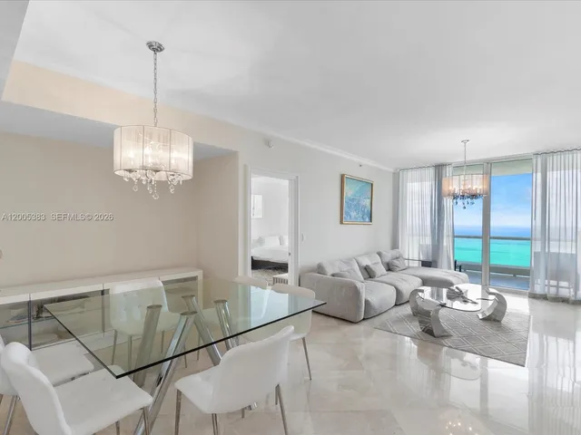 3-bedroom rental at 17875 Collins Avenue #3305, Sunny Isles Beach