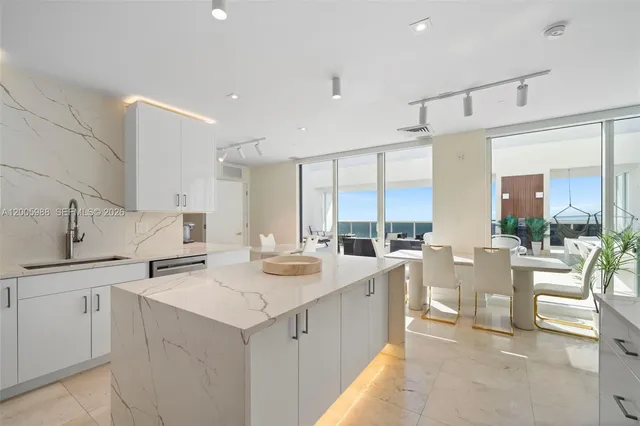 3-bedroom rental at 1830 S Ocean Drive #5103, Hallandale Beach