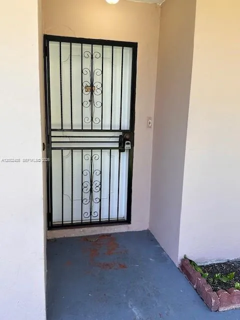 2-bedroom rental at 5835 W 20th Avenue #106, Hialeah