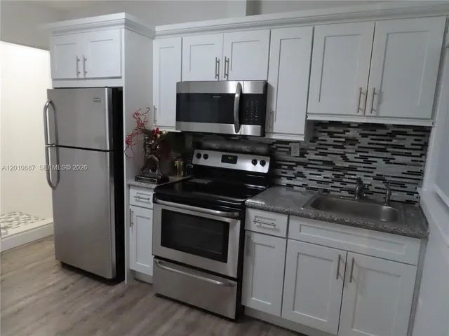 1-bedroom rental at 2433 NW 96th Street #B, Miami