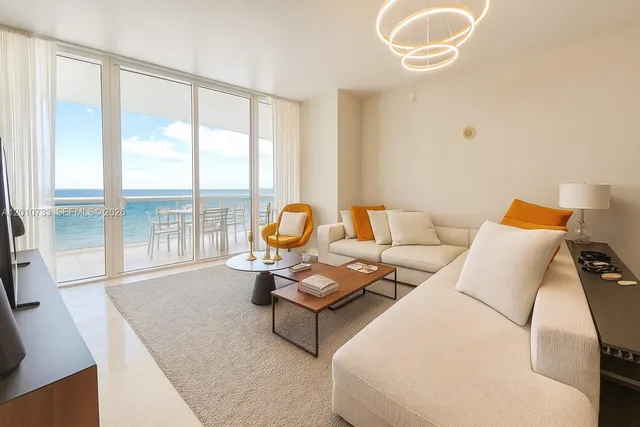 2-bedroom rental at 15901 Collins Avenue #1203, Sunny Isles Beach