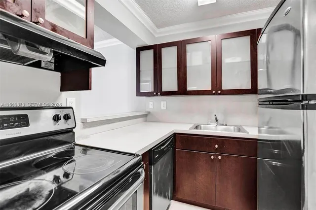 2-bedroom rental at 126 SW 17th Road #601, Miami