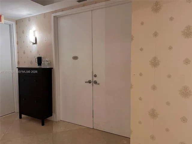3-bedroom rental at 18101 Collins Avenue #3602, Sunny Isles Beach
