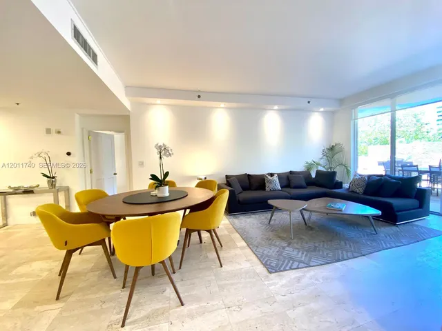 3-bedroom rental at 251 Crandon Blvd 139 #139, Key Biscayne