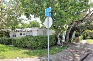 1-bedroom rental at 190 NE 90th Street #1, El Portal