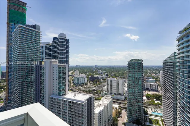 1-bedroom rental at 1080 Brickell Avenue #3607, Miami
