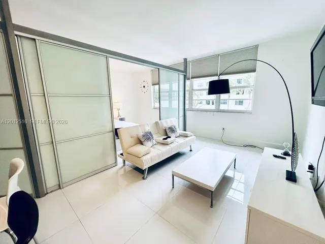 1-bedroom rental at 100 Lincoln Road #526, Miami Beach