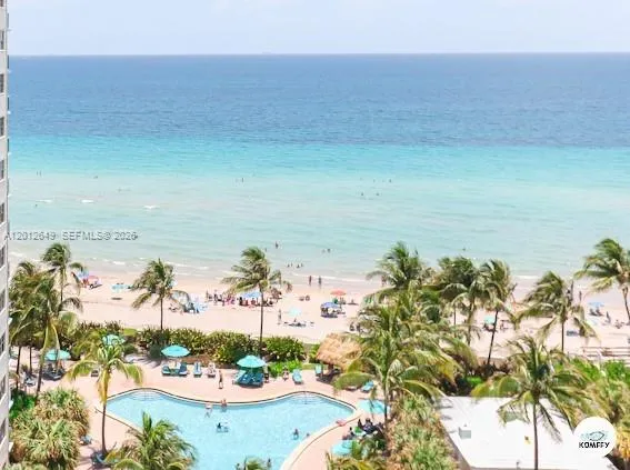 1-bedroom rental at 3901 S Ocean Drive #11M, Hollywood