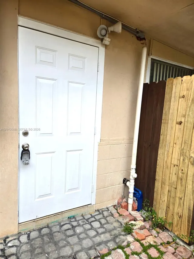 1-bedroom rental at 4610 SW 40th Street #1, West Park