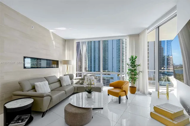 2-bedroom rental at 851 NE 1st Avenue #1603, Miami