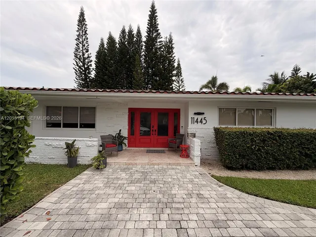 4-bedroom rental at 11445 N Bayshore Drive, North Miami