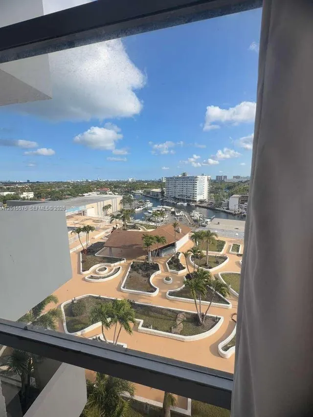 2-bedroom rental at 13499 Biscayne Boulevard #906, North Miami