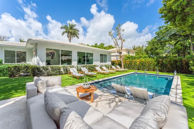 3-bedroom rental at 6145 La Gorce Drive, Miami Beach