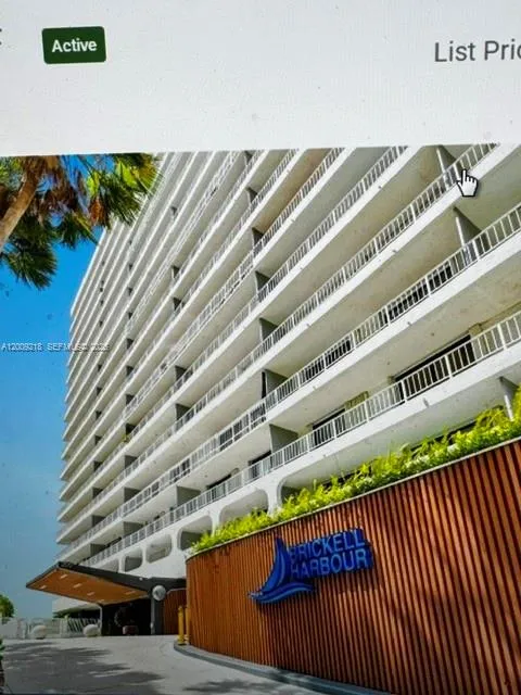 1-bedroom rental at 200 SE 15th Road #PHF, Miami