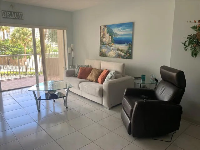 1-bedroom rental at 1985 S Ocean Drive #MZM, Hallandale Beach