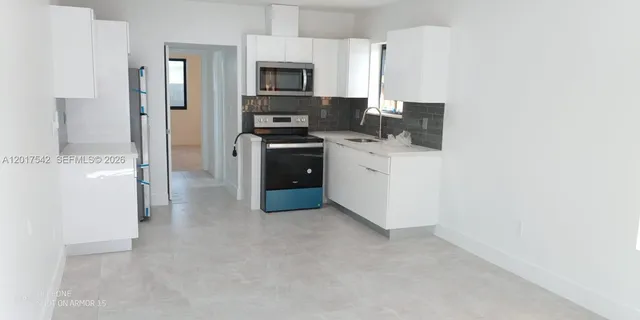 1-bedroom rental at 1725 Calais Drive #6, Miami Beach