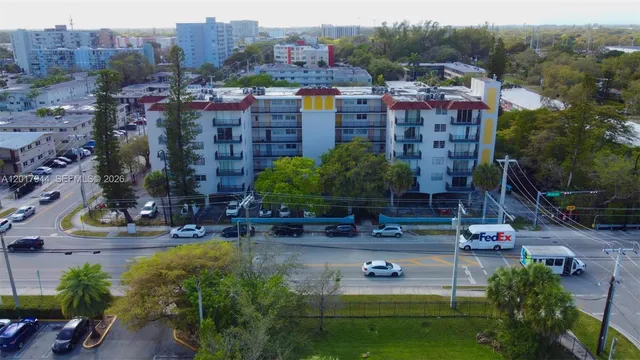 1-bedroom rental at 12590 NE 16th Avenue #208, North Miami