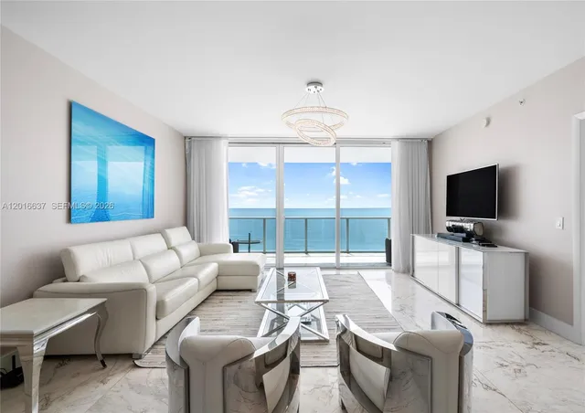 2-bedroom rental at 3951 S Ocean Drive #1002, Hollywood