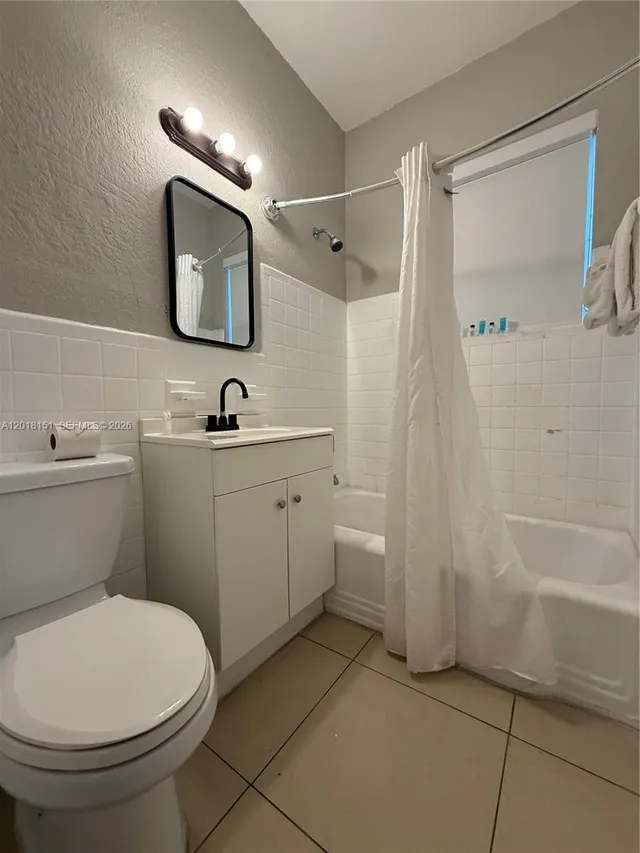 1-bedroom rental at 7710 Harding Avenue #1, Miami Beach