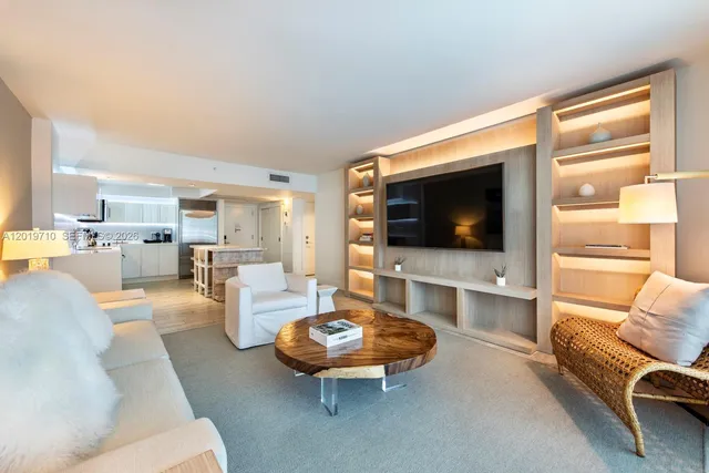 1-bedroom rental at 102 24th Street #1012, Miami Beach