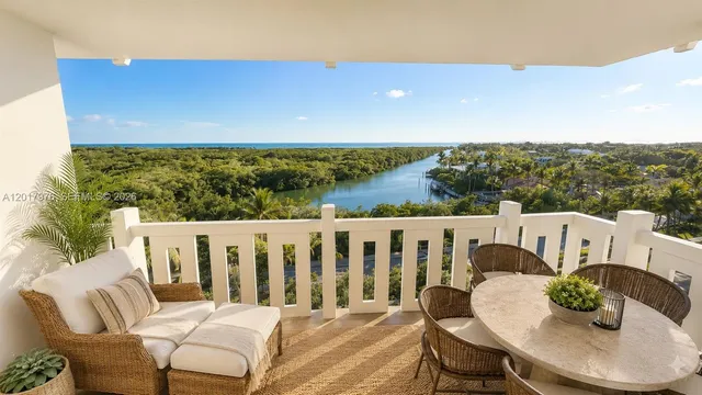 2-bedroom rental at 1121 Crandon Blvd E708 #E708, Key Biscayne