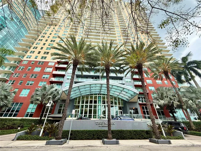 1-bedroom rental at 1155 Brickell Bay Drive #1205, Miami