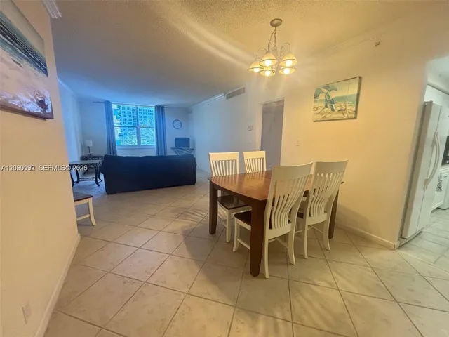1-bedroom rental at 2501 S Ocean Drive #433, Hollywood