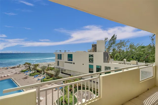 1-bedroom rental at 3180 S Ocean Drive #415, Hallandale Beach
