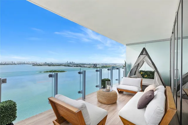 3-bedroom rental at 700 NE 26th Terrace #2901, Miami