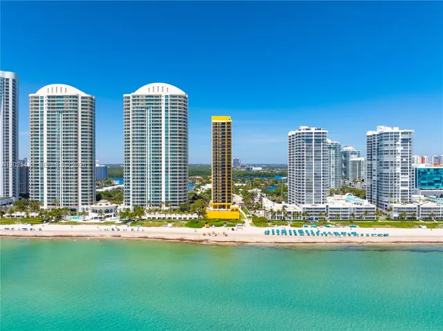 1-bedroom rental at 16275 Collins Avenue #1703, Sunny Isles Beach