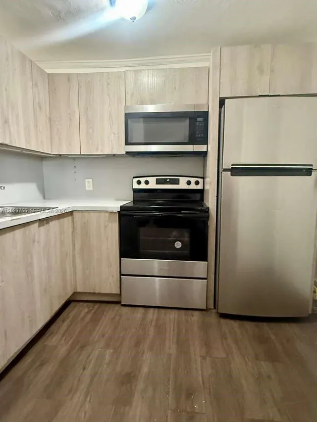 2-bedroom rental at 6026 SW 27th Street #1, Miramar