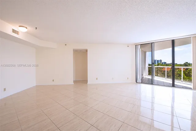2-bedroom rental at 3610 Yacht Club Drive #511, Aventura