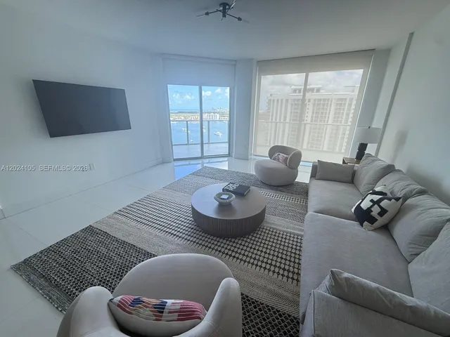 2-bedroom rental at 17301 Biscayne Boulevard #2305, North Miami Beach