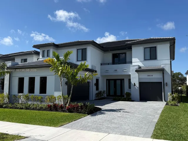 5-bedroom rental at 19616 NE 14th Court, Miami