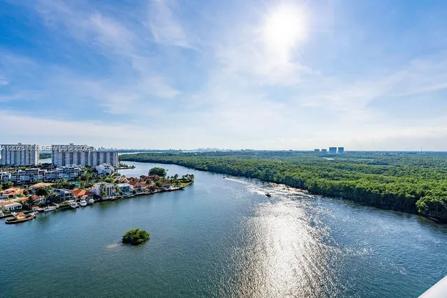 3-bedroom rental at 400 Sunny Isles Boulevard #1804, Sunny Isles Beach
