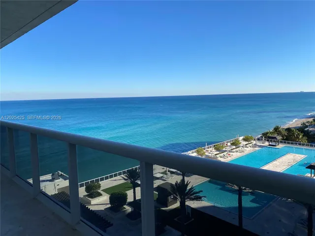 3-bedroom rental at 1830 S Ocean Drive #1404, Hallandale Beach